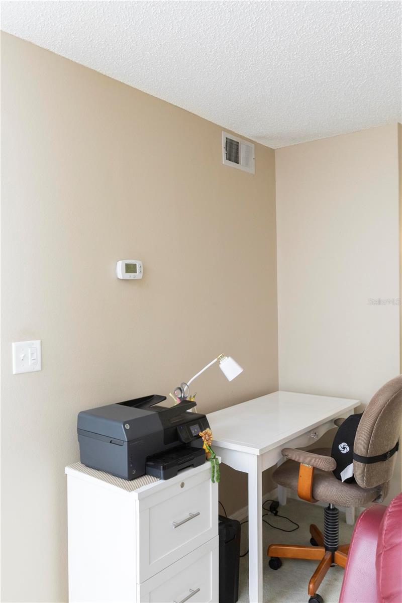 Image 10 of 46 For 4575 Whitton Way 1126