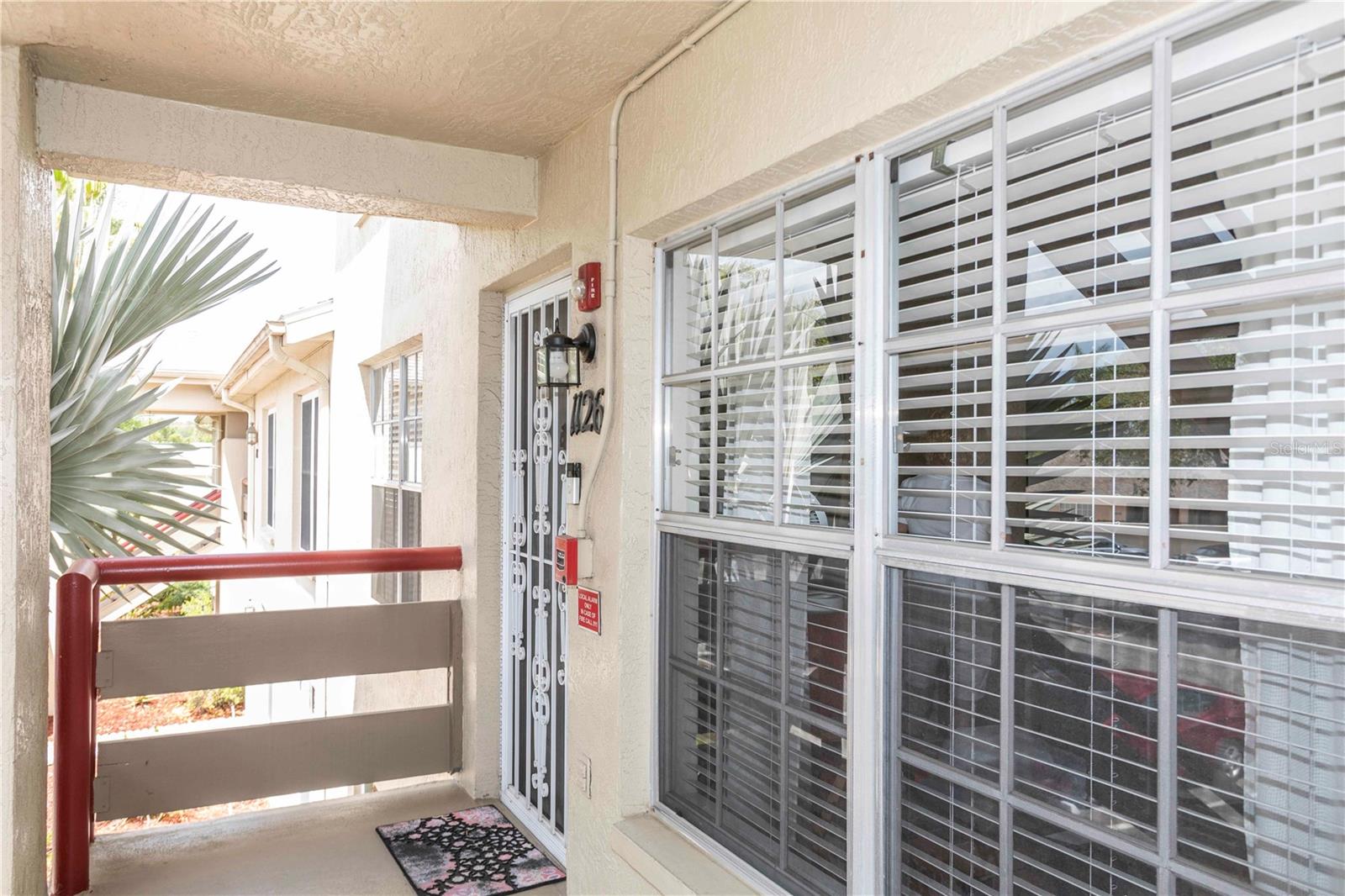 Image 26 of 46 For 4575 Whitton Way 1126