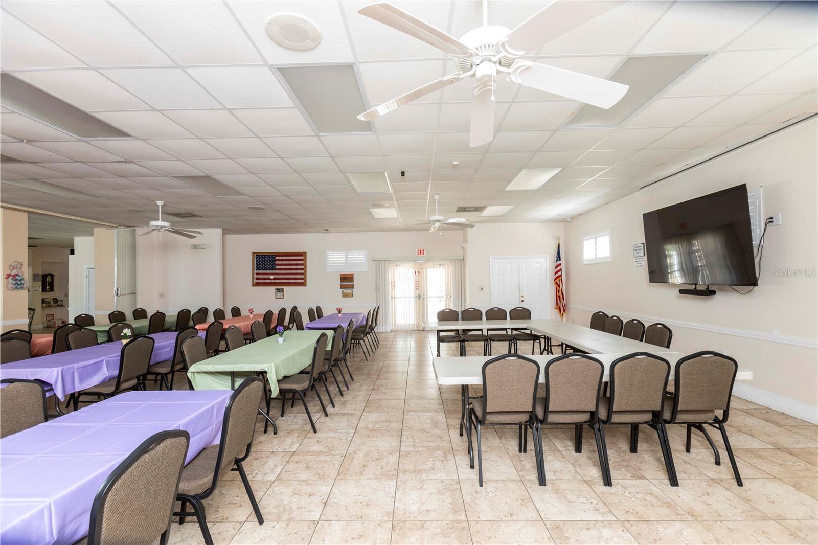 Image 38 of 46 For 4575 Whitton Way 1126