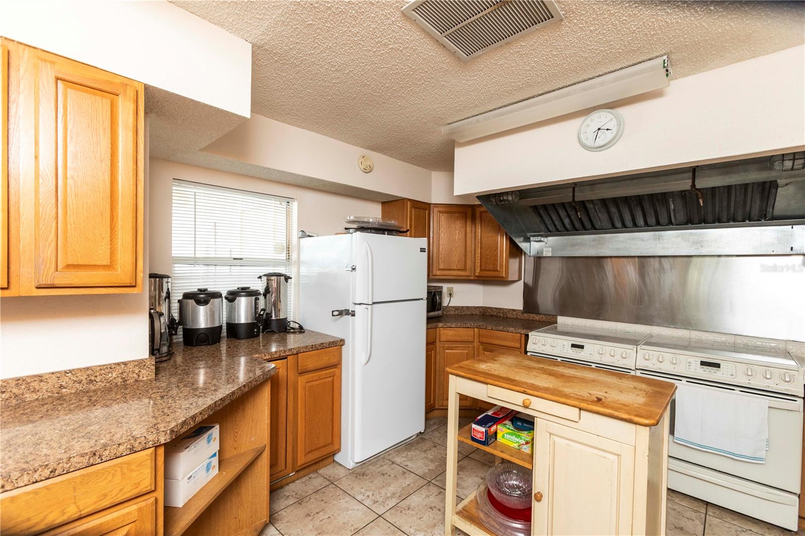 Image 41 of 46 For 4575 Whitton Way 1126