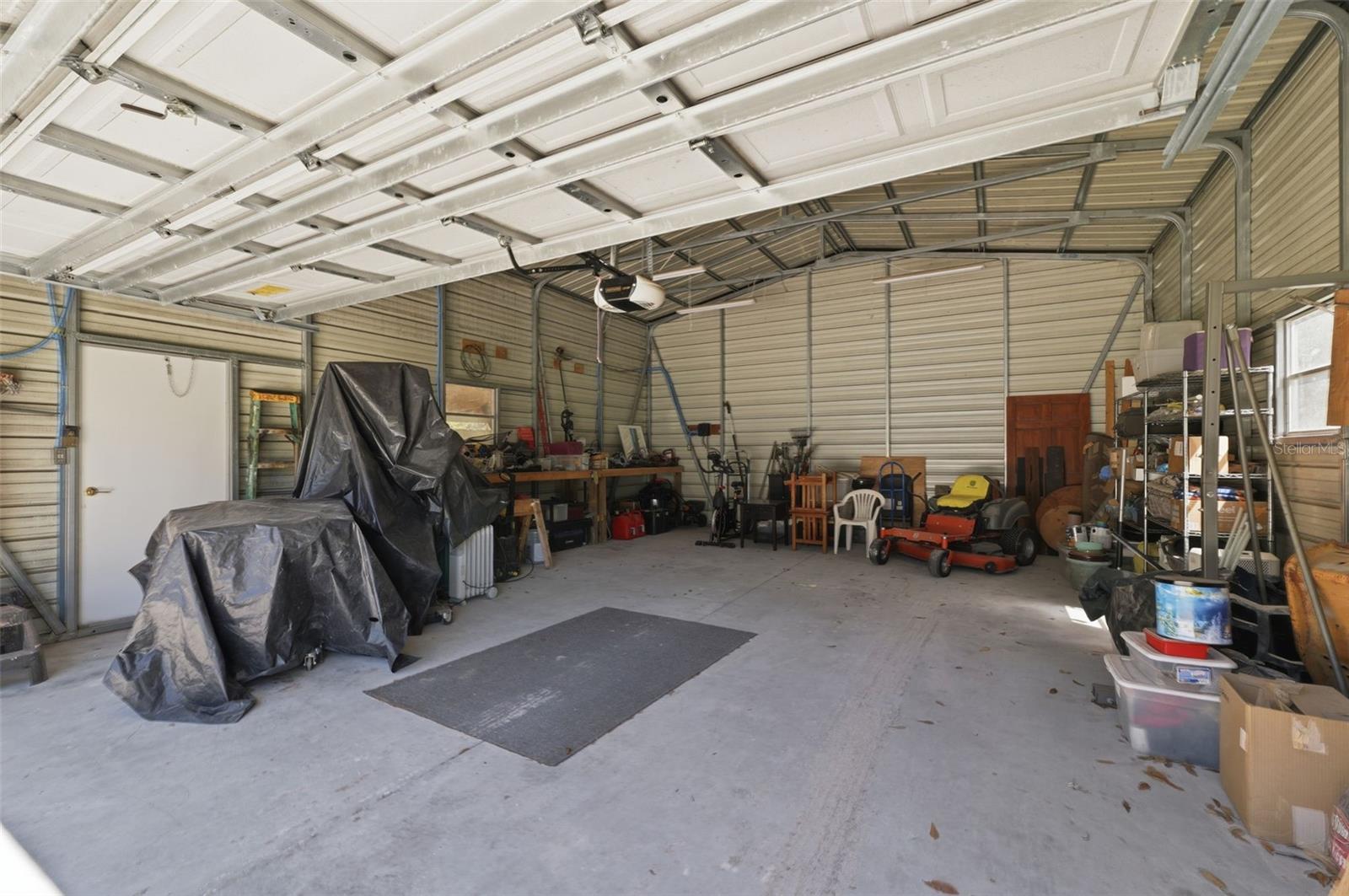 Image 6 of 46 For 515 Covelake Terrace