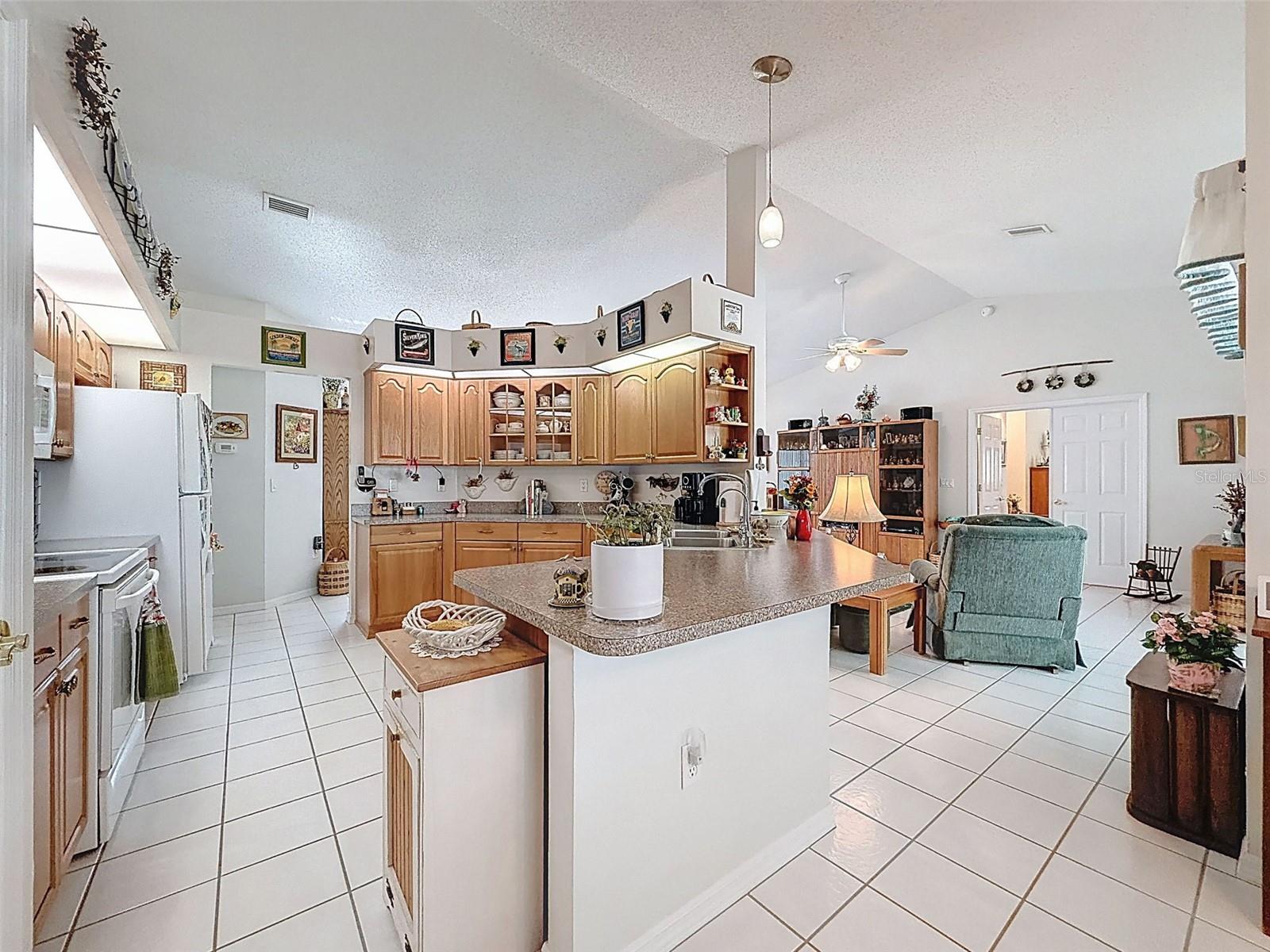 Image 12 of 86 For 4221 Neff Lake Road