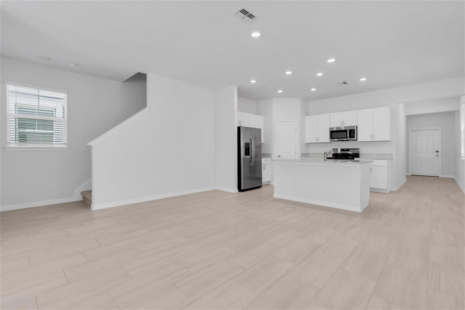 Image 11 of 43 For 10881 Molasses Way