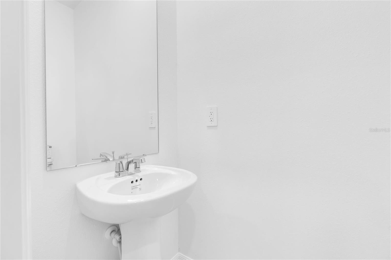 Image 17 of 43 For 10881 Molasses Way