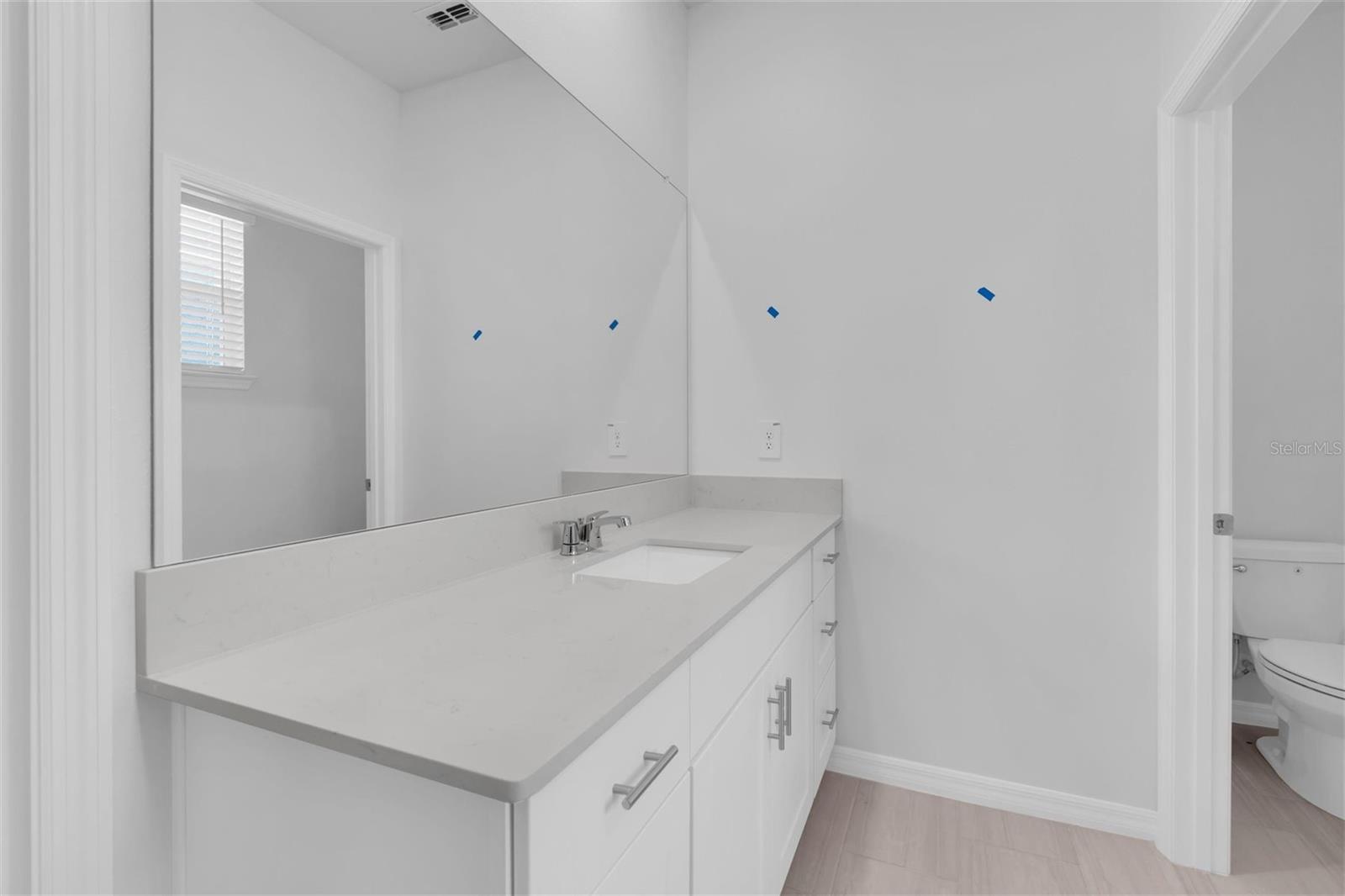 Image 21 of 43 For 10881 Molasses Way