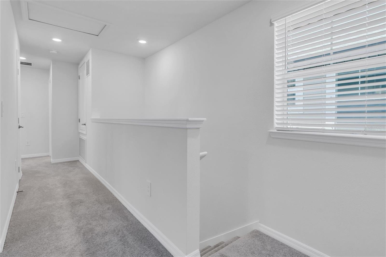 Image 24 of 43 For 10881 Molasses Way