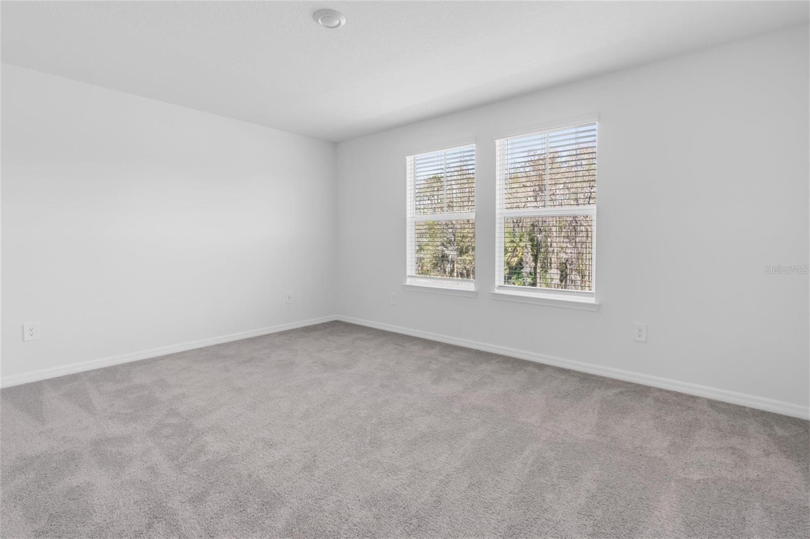 Image 27 of 43 For 10881 Molasses Way