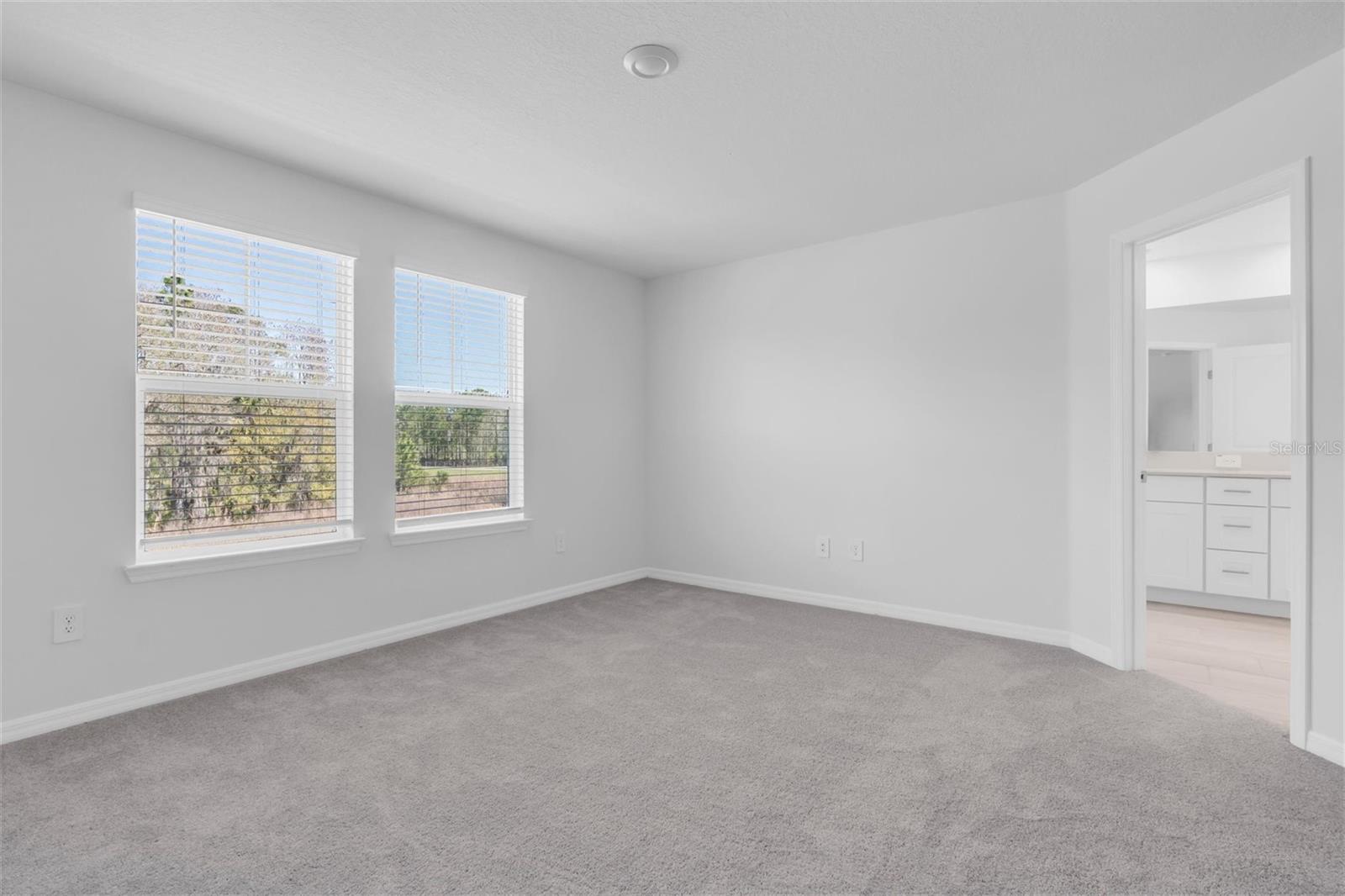 Image 29 of 43 For 10881 Molasses Way