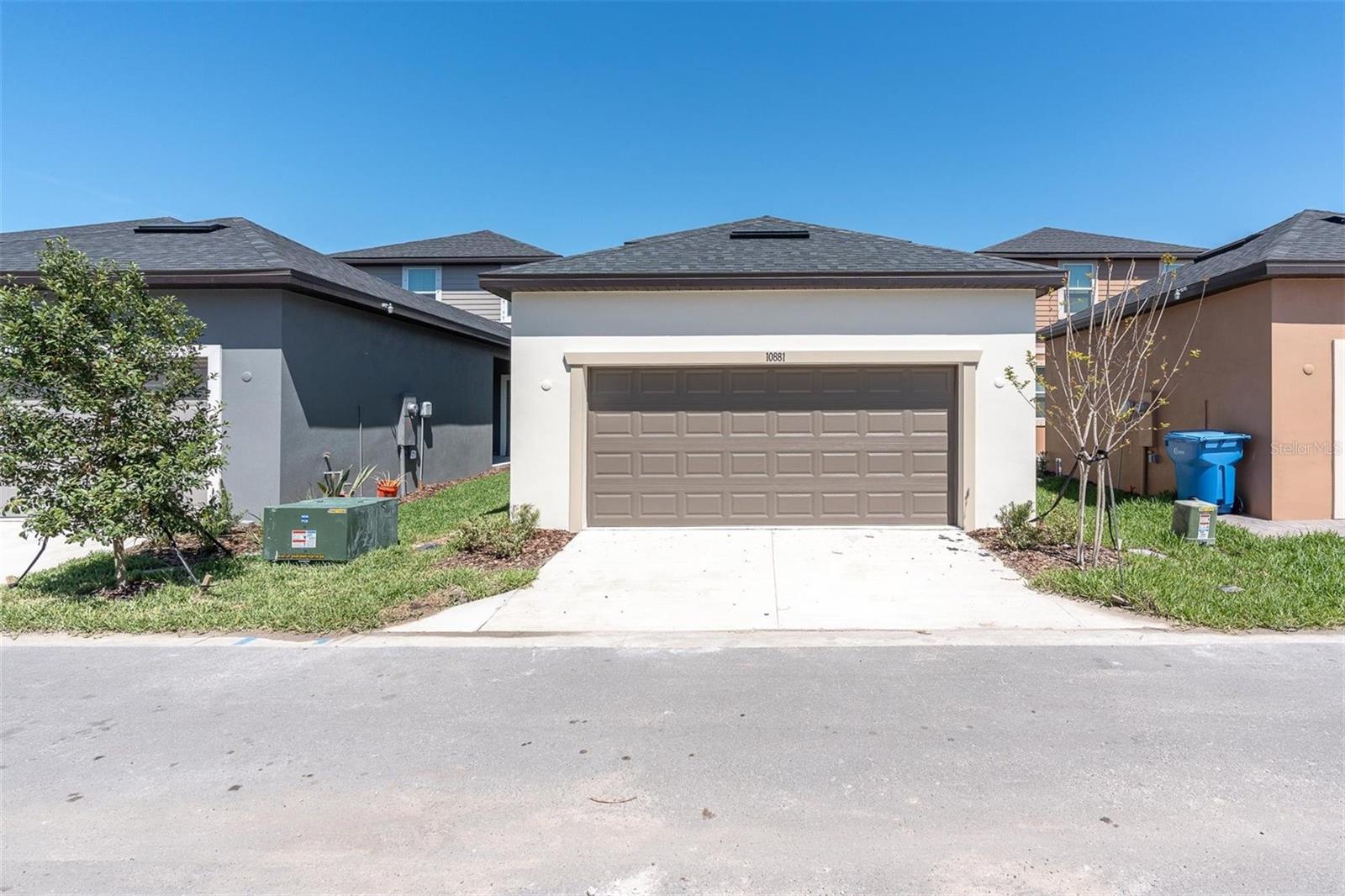 Image 41 of 43 For 10881 Molasses Way