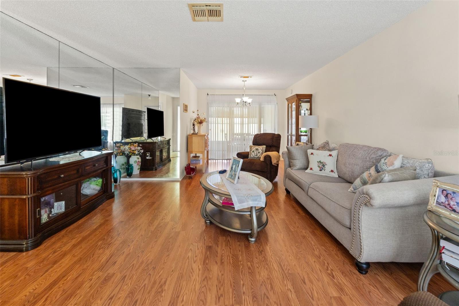 Image 21 of 30 For 8345 Elgin Drive