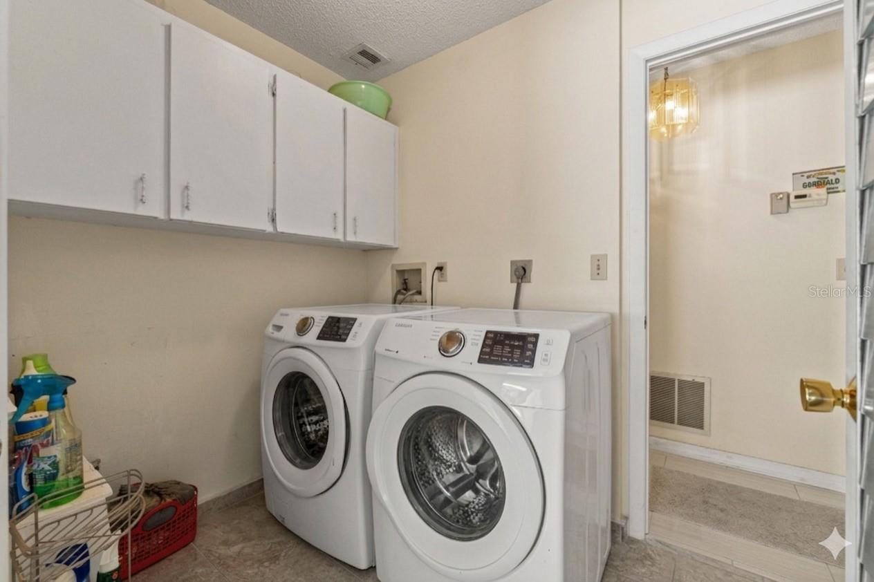 Image 27 of 30 For 8345 Elgin Drive