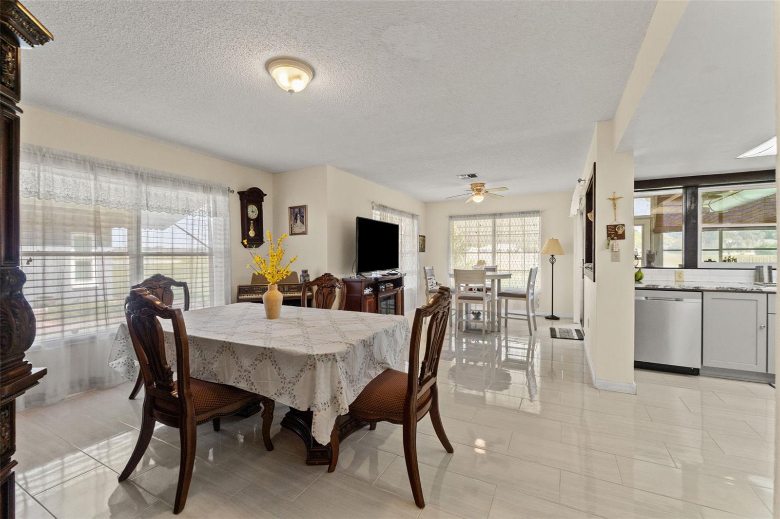 Image 5 of 30 For 8345 Elgin Drive