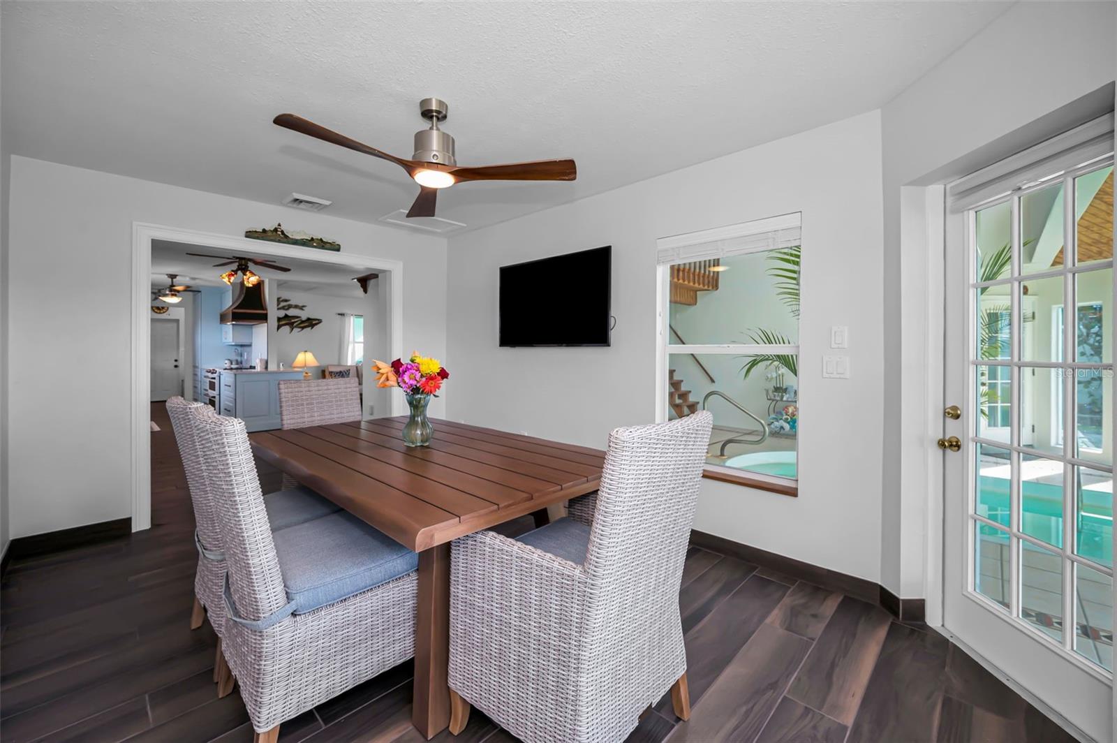 Image 27 of 100 For 1626 Sea Breeze Drive