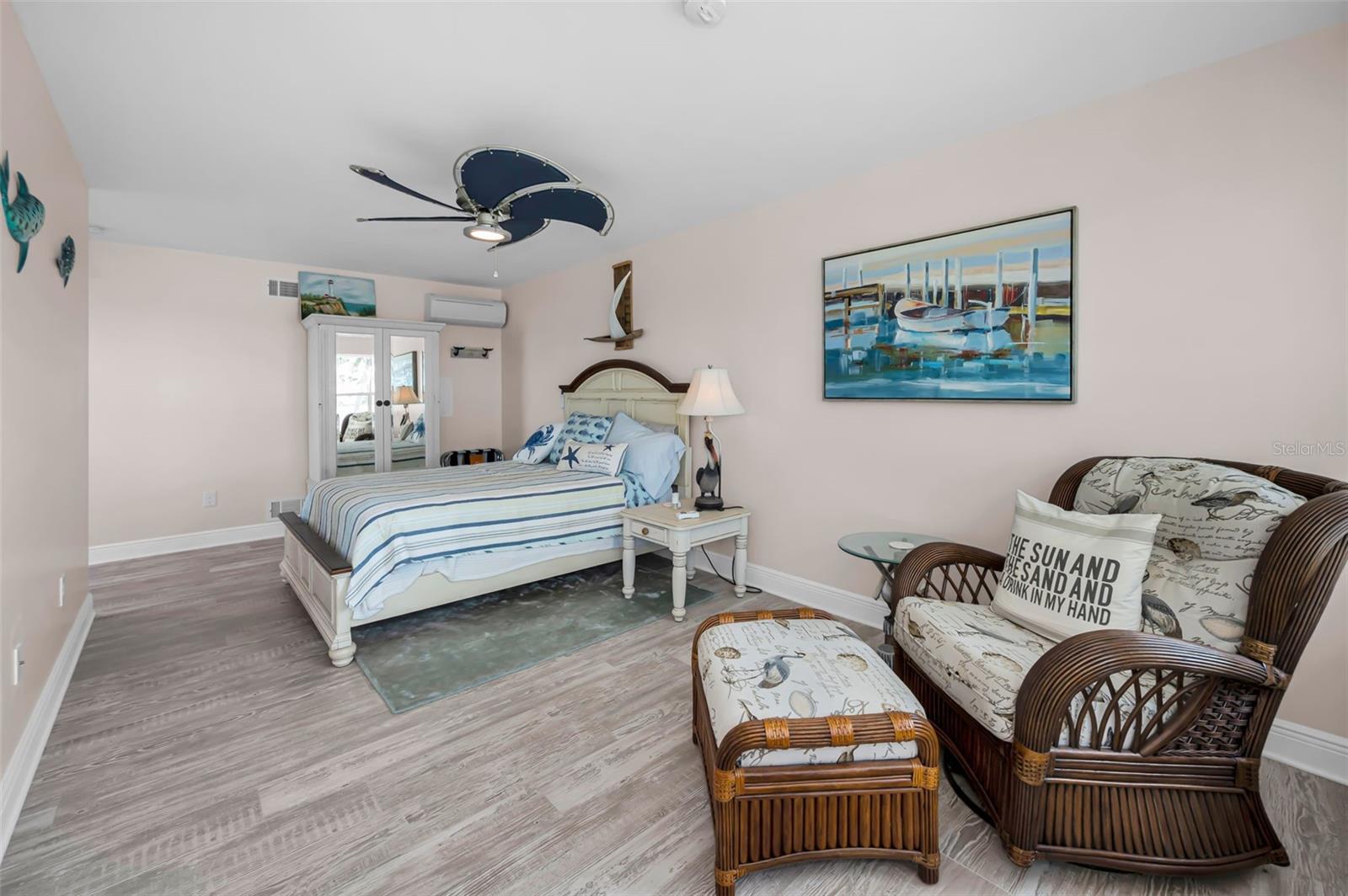 Image 49 of 100 For 1626 Sea Breeze Drive