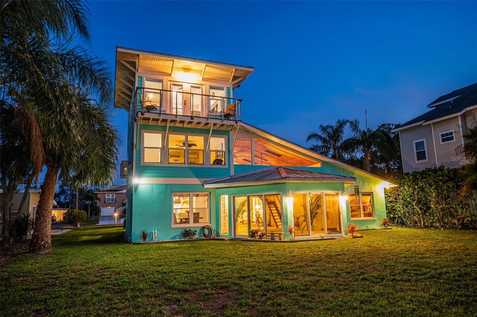 Image 89 of 100 For 1626 Sea Breeze Drive