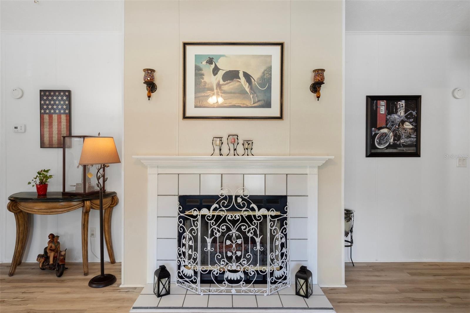 Image 13 of 56 For 20334 Woodside Street