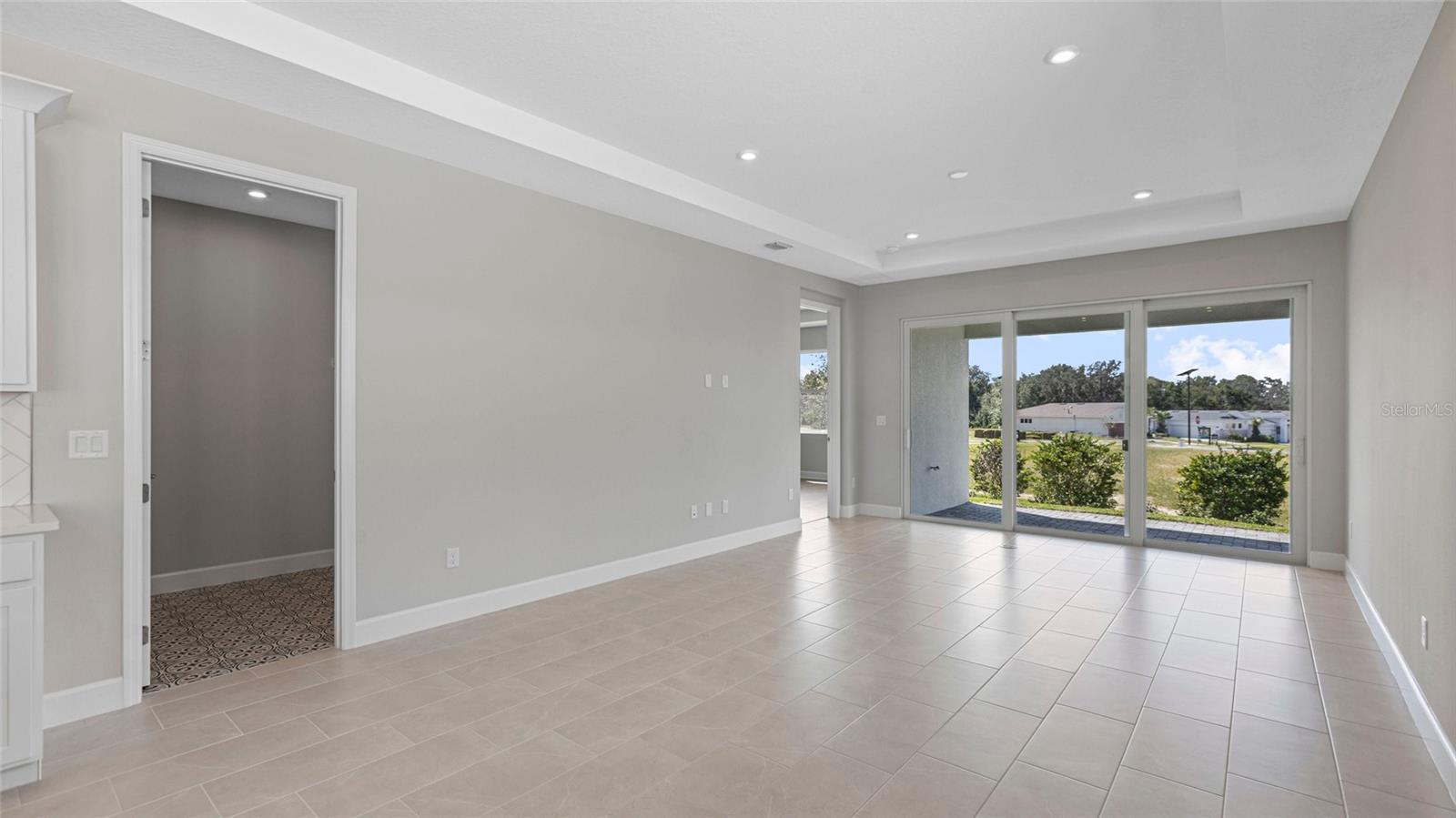 Image 6 of 36 For 574 Hammock Oaks Boulevard