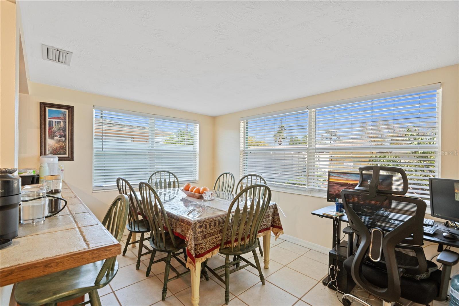 Image 19 of 29 For 3249 Eisenhower Drive