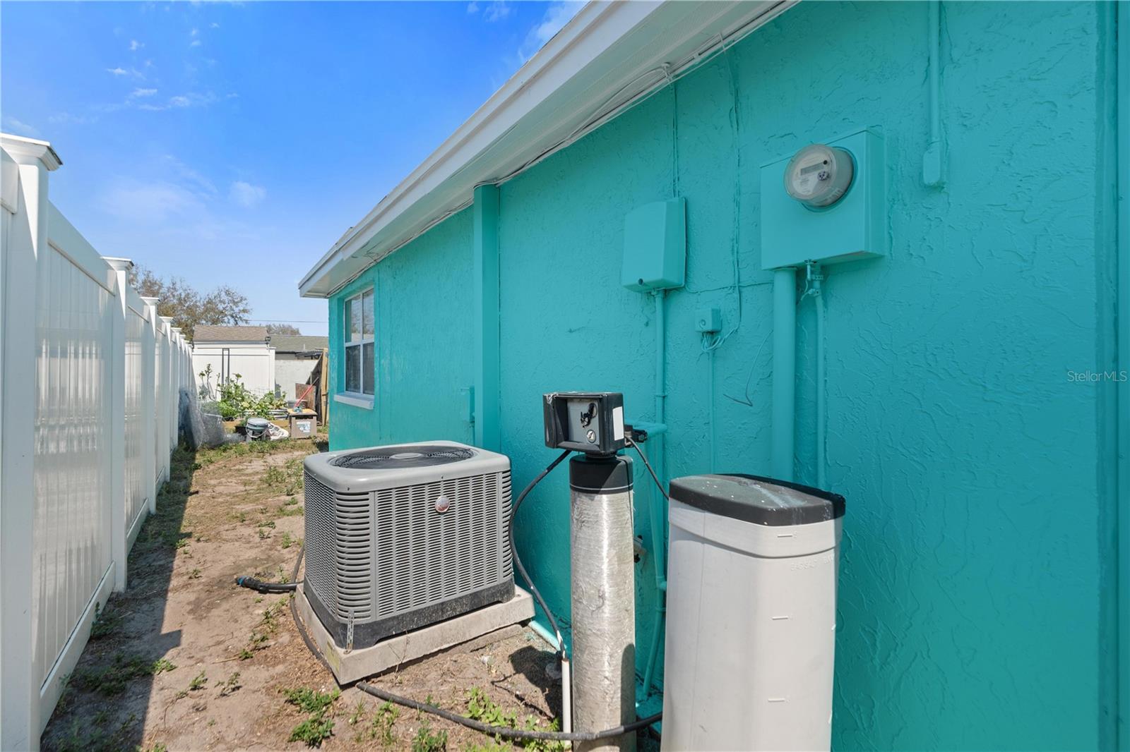 Image 25 of 29 For 3249 Eisenhower Drive