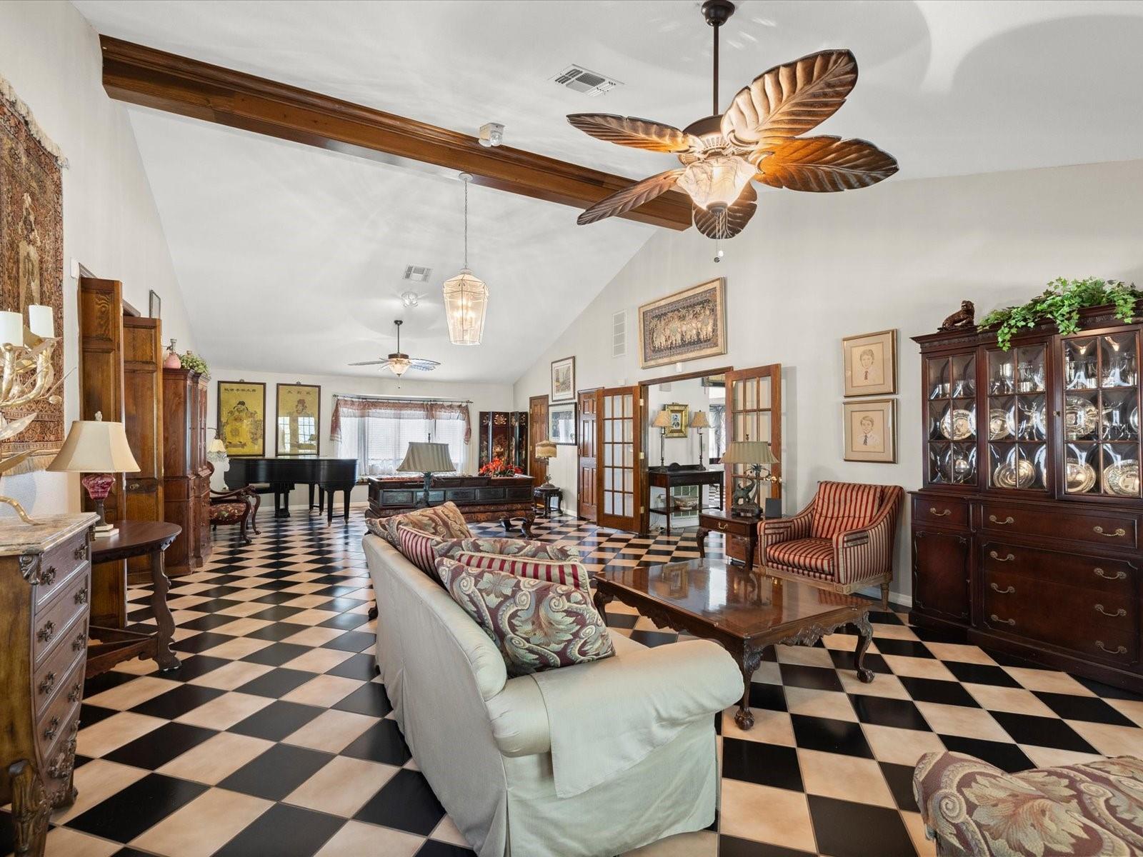 Image 19 of 77 For 10721 Skyhawk Drive