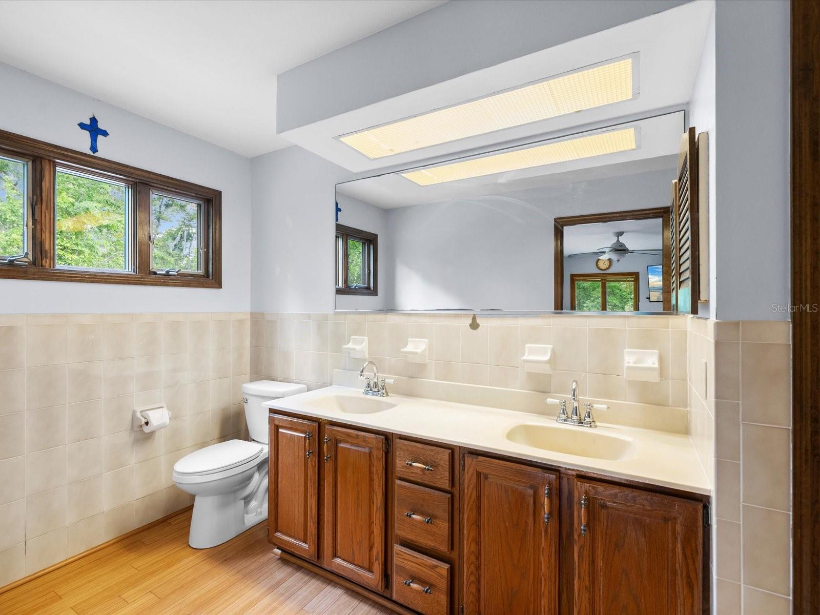 Image 37 of 77 For 10721 Skyhawk Drive