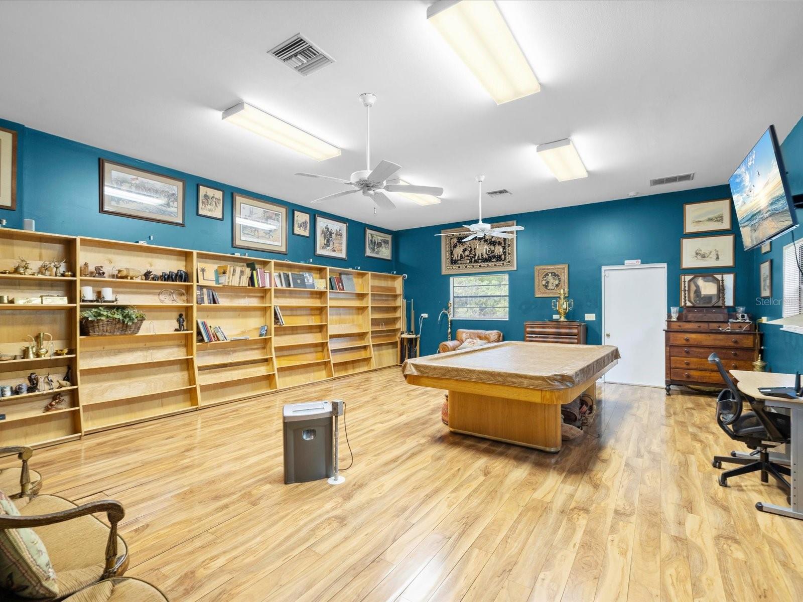 Image 53 of 77 For 10721 Skyhawk Drive