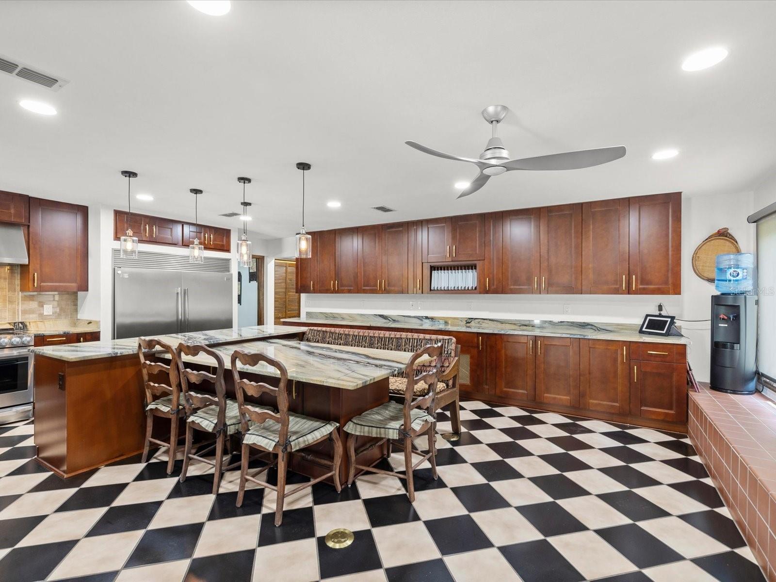 Image 8 of 77 For 10721 Skyhawk Drive