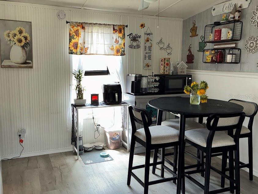 Image 11 of 46 For 7161 Schering Street