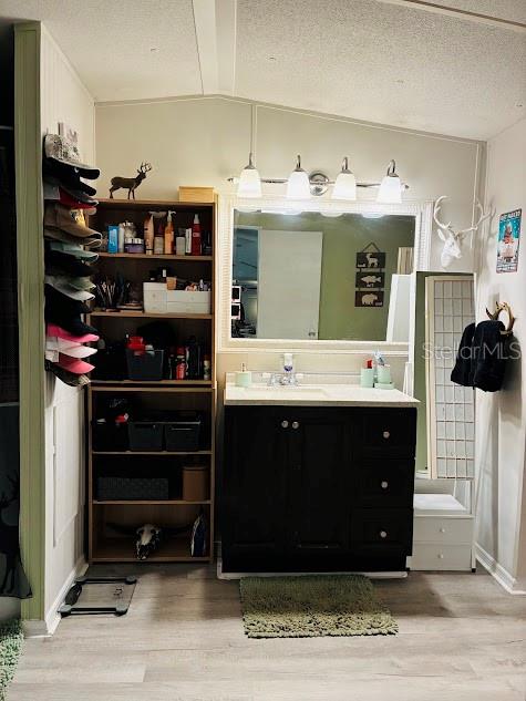 Image 14 of 46 For 7161 Schering Street