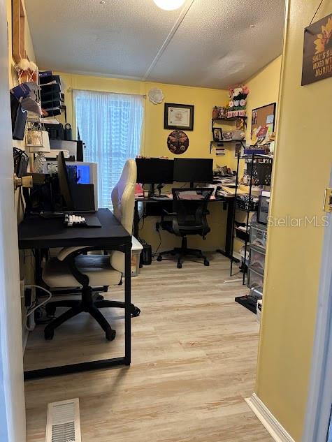 Image 20 of 46 For 7161 Schering Street