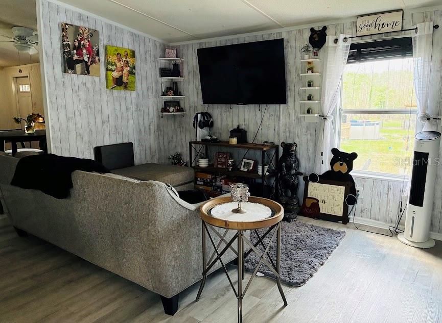 Image 6 of 46 For 7161 Schering Street