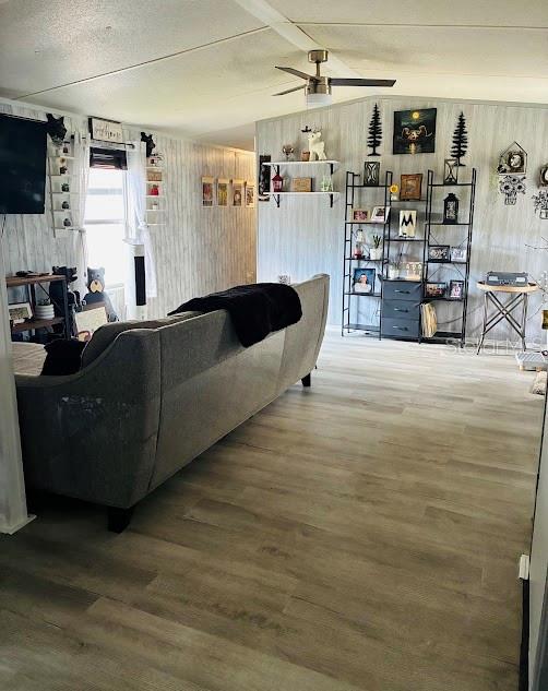 Image 7 of 46 For 7161 Schering Street