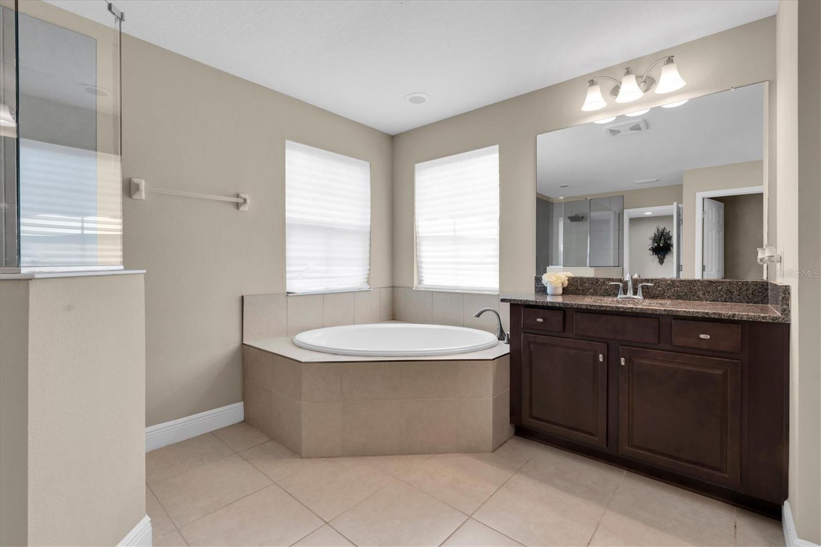 Image 24 of 33 For 2468 Whittler Branch