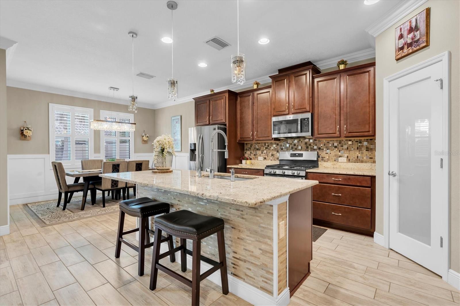 Image 8 of 33 For 2468 Whittler Branch