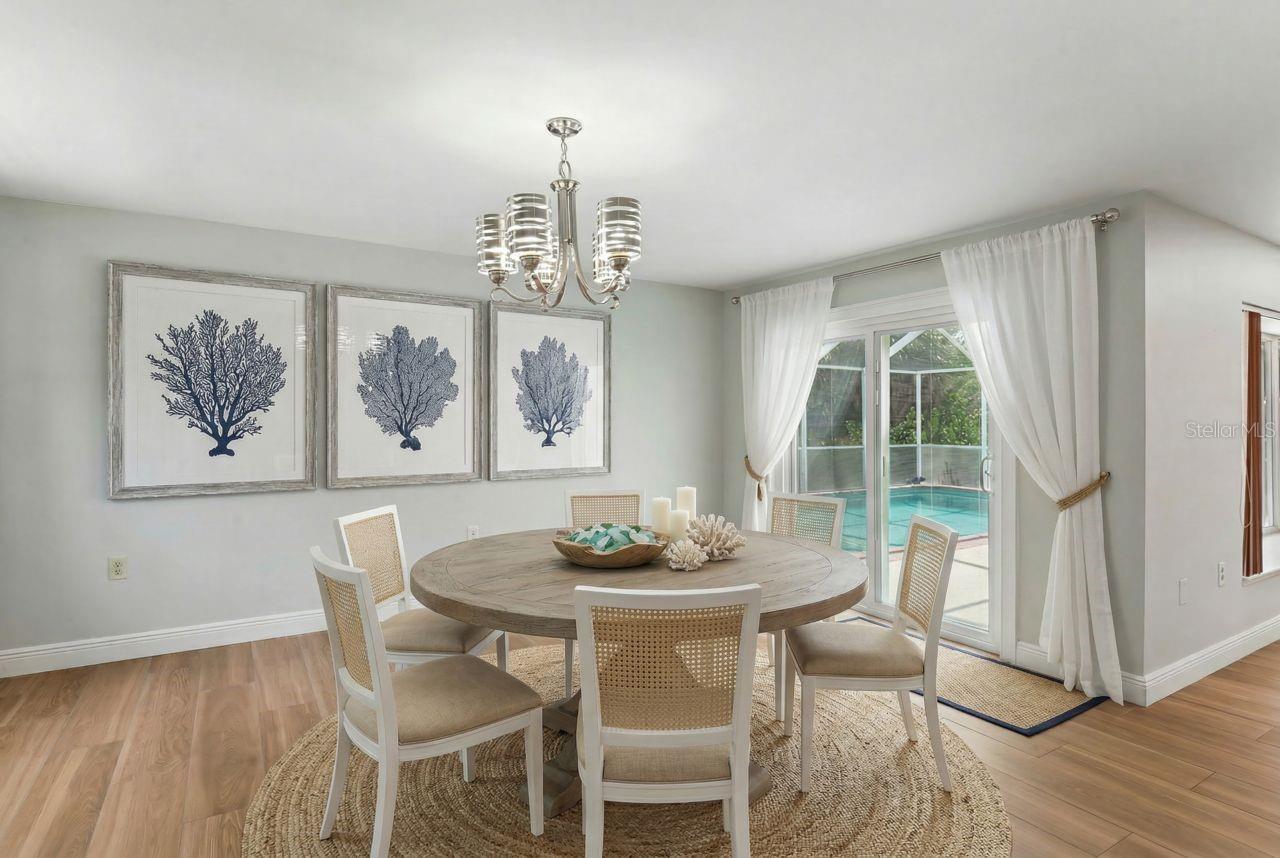 Image 19 of 61 For 6955 Bottle Brush Drive