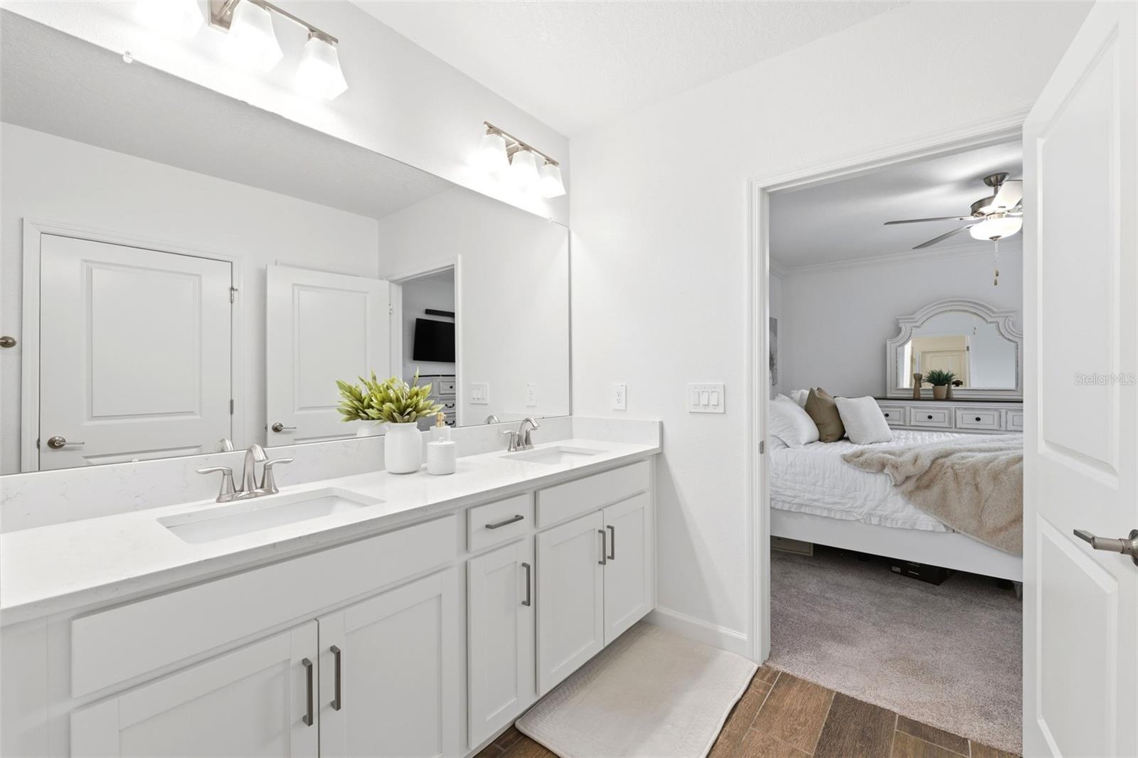 Image 12 of 19 For 10799 Gable Dig Loop