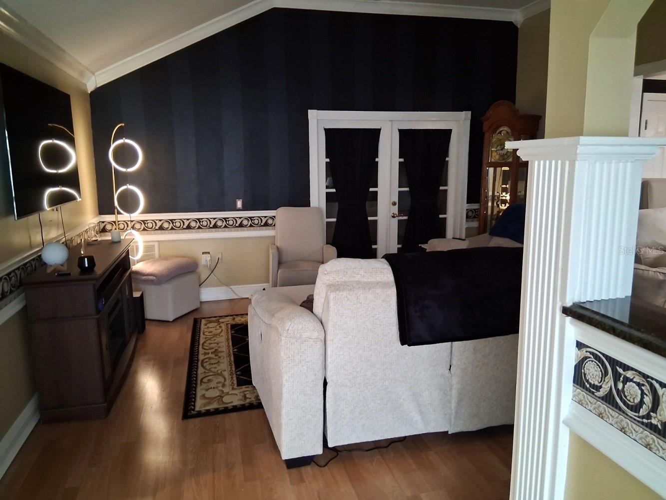 Image 14 of 32 For 12213 Saddle Strap Row