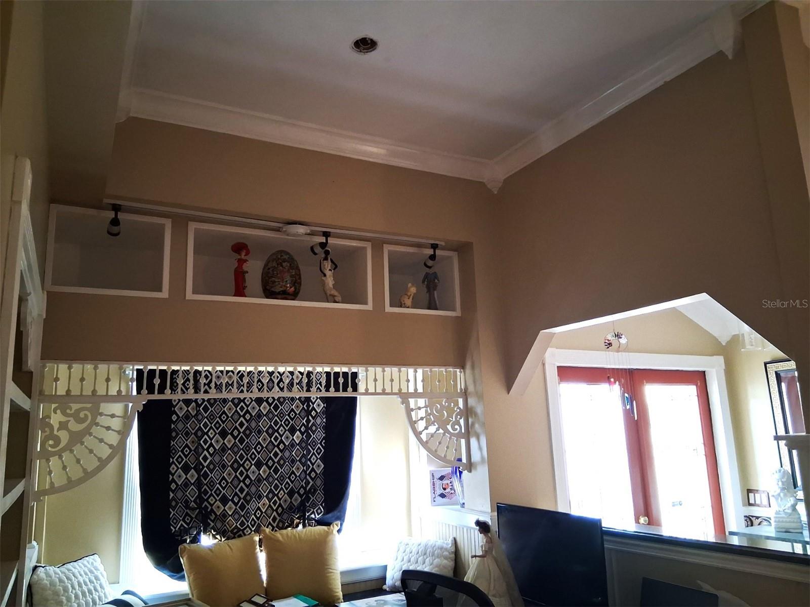 Image 15 of 32 For 12213 Saddle Strap Row