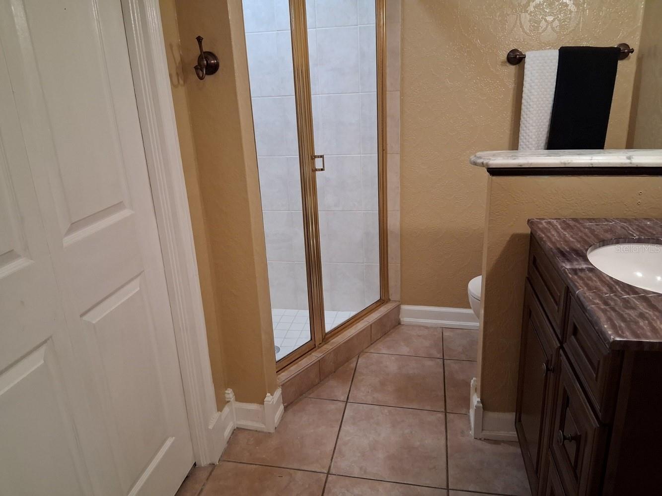 Image 23 of 32 For 12213 Saddle Strap Row