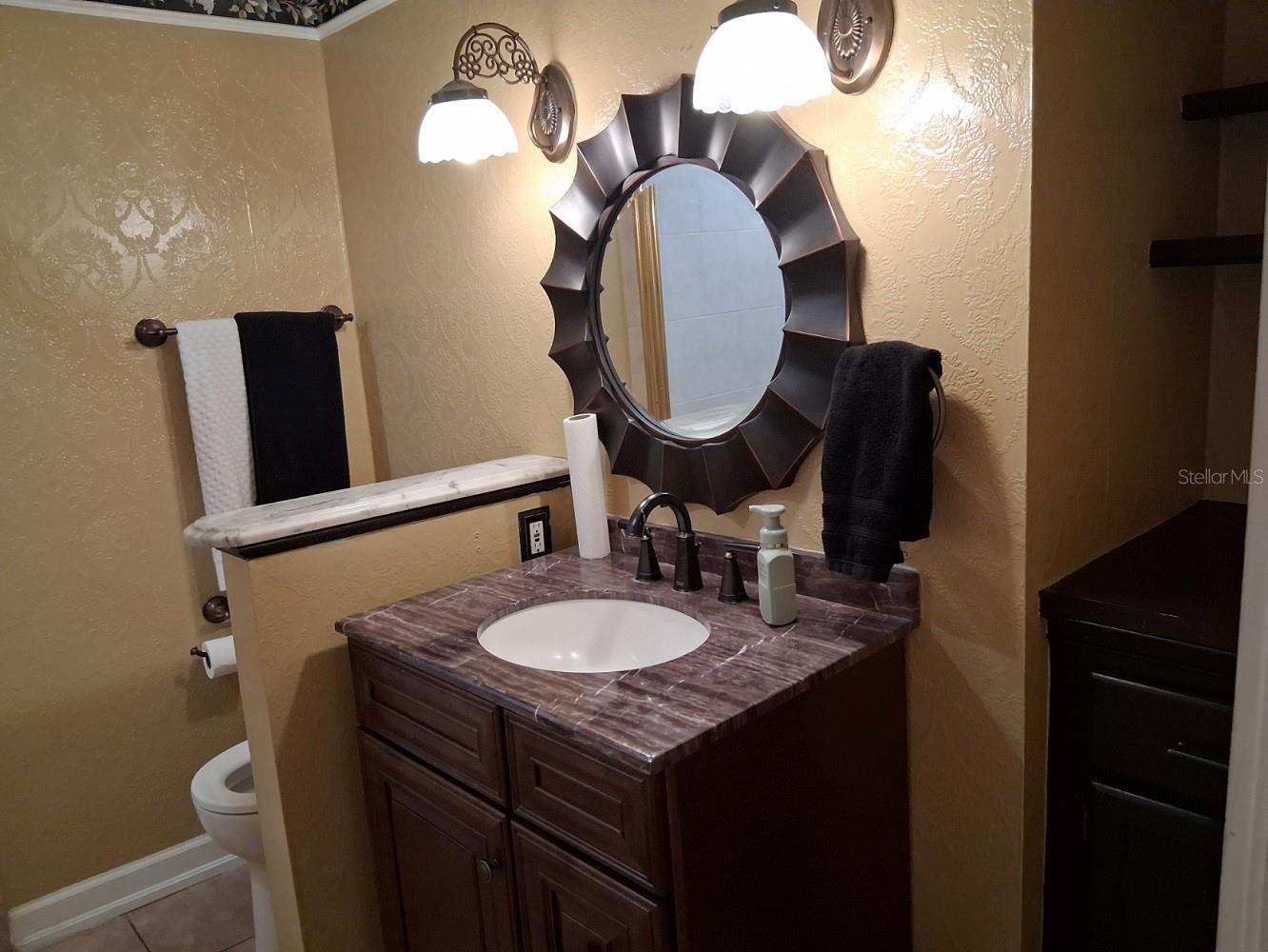 Image 27 of 32 For 12213 Saddle Strap Row