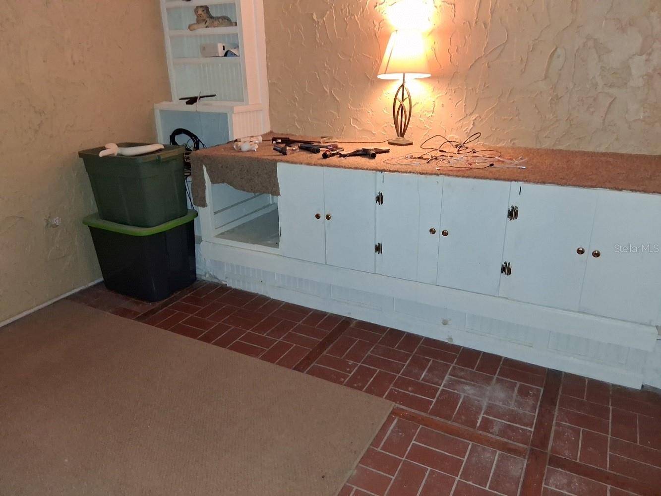 Image 30 of 32 For 12213 Saddle Strap Row