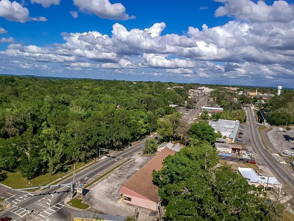 Image 65 of 75 For 615 Old Hospital Drive