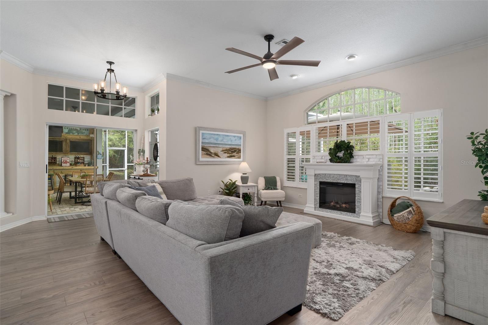 Image 27 of 55 For 10139 Highcrest Lane