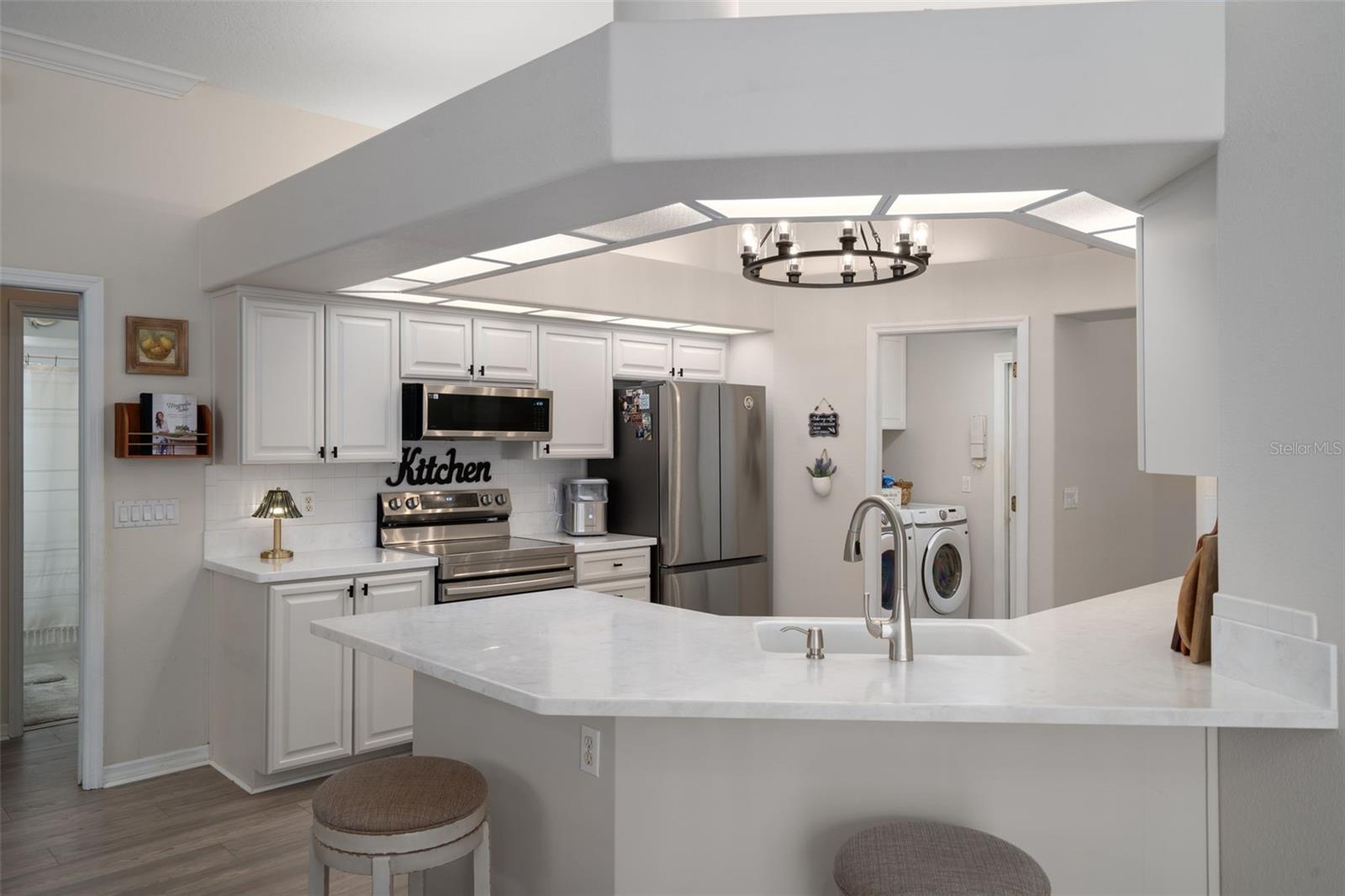 Image 3 of 55 For 10139 Highcrest Lane