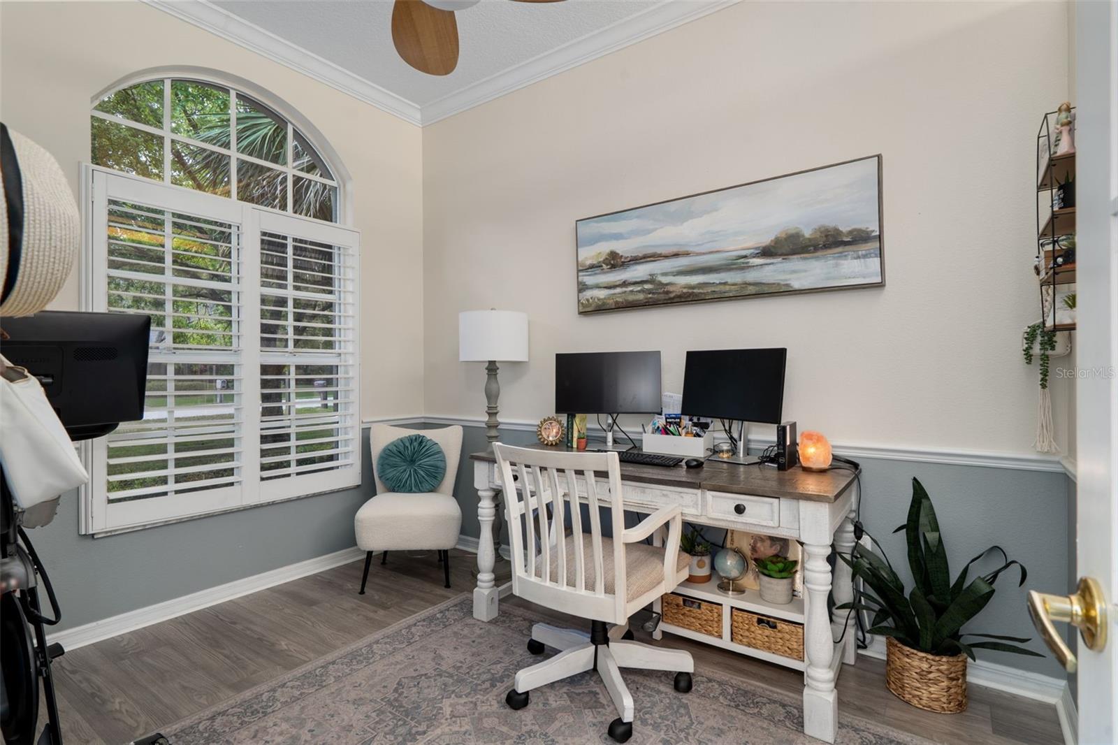 Image 33 of 55 For 10139 Highcrest Lane