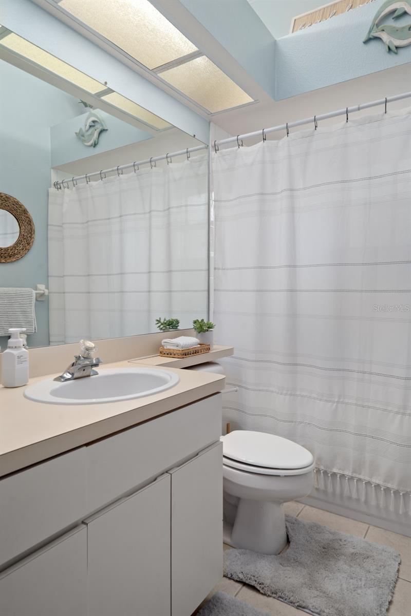 Image 39 of 55 For 10139 Highcrest Lane