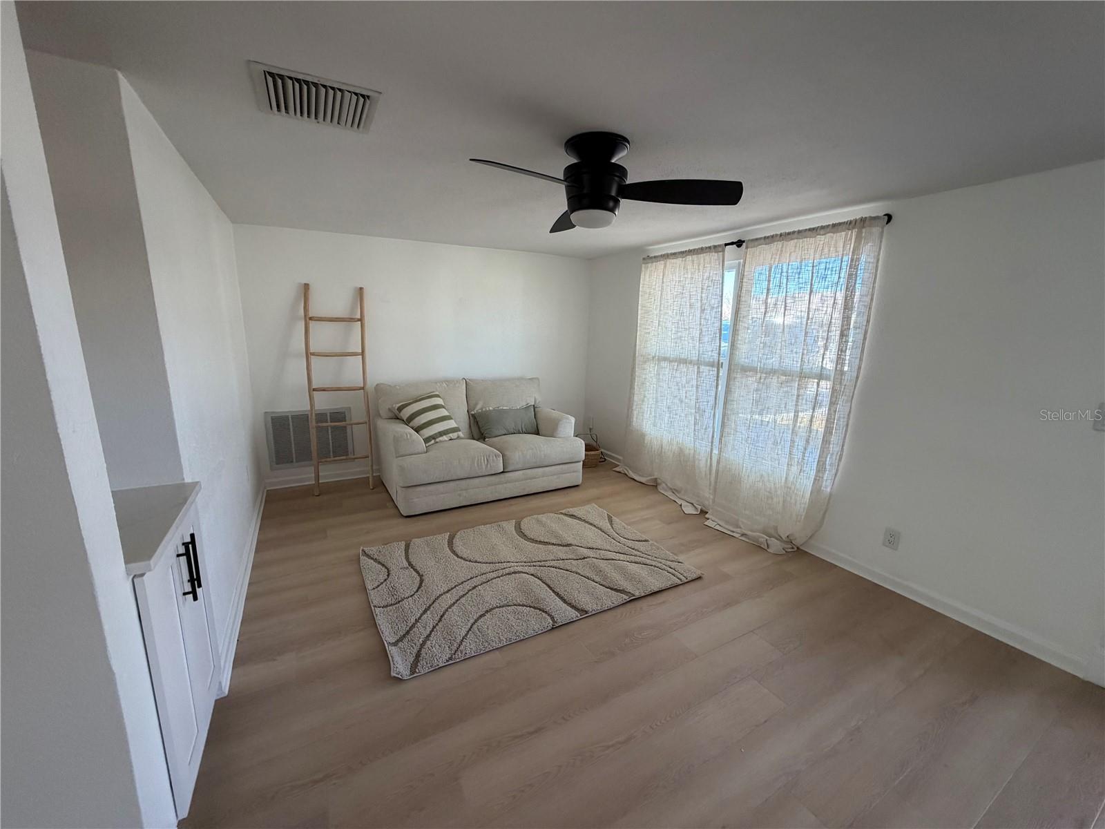 Image 13 of 19 For 3352 Honeymoon Lane