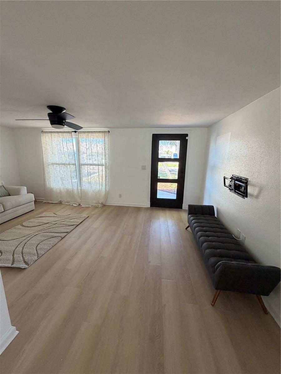 Image 8 of 19 For 3352 Honeymoon Lane