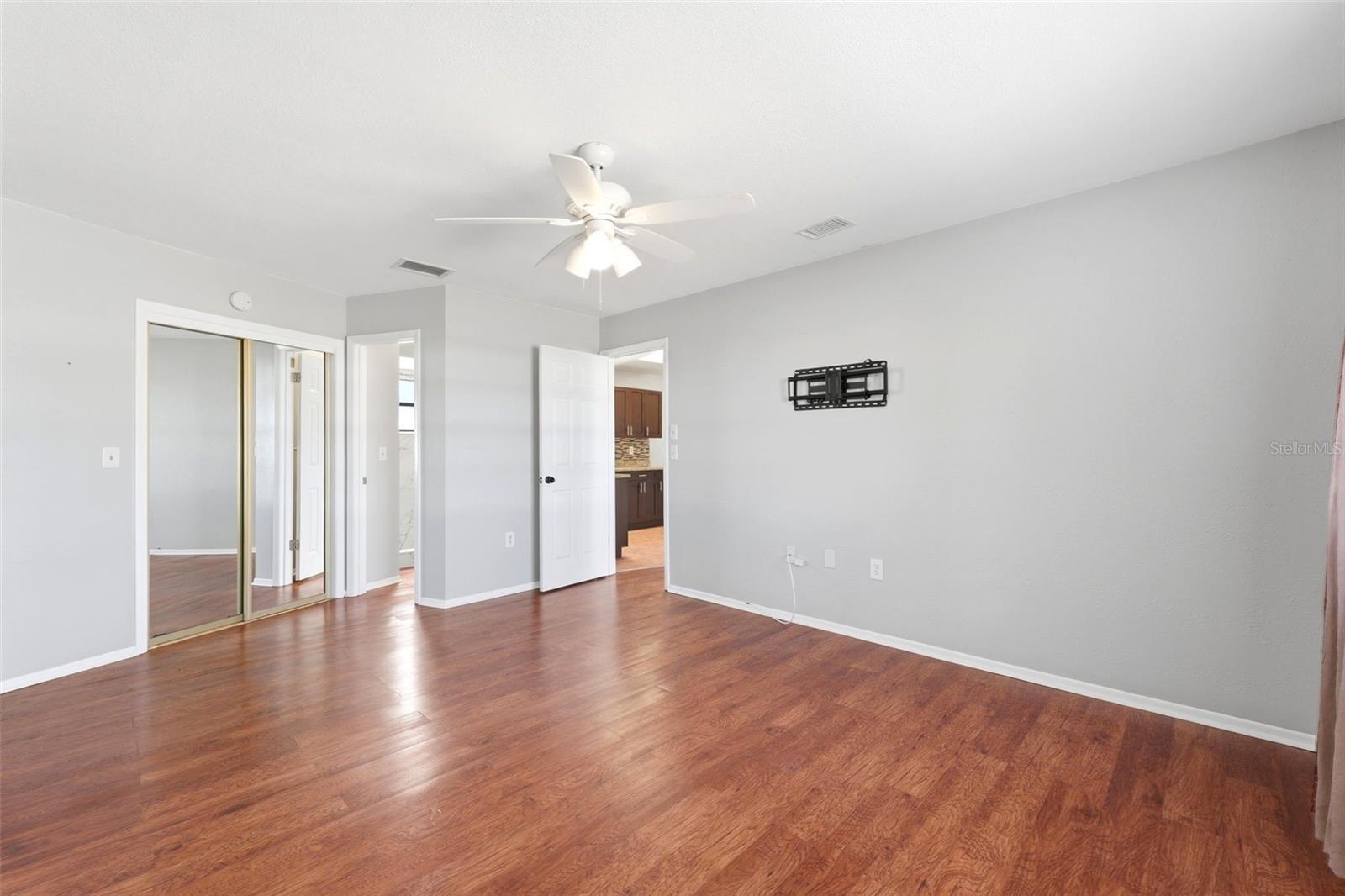 Image 12 of 33 For 5364 Deltona Boulevard