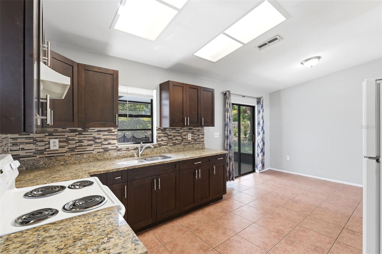 Image 32 of 33 For 5364 Deltona Boulevard